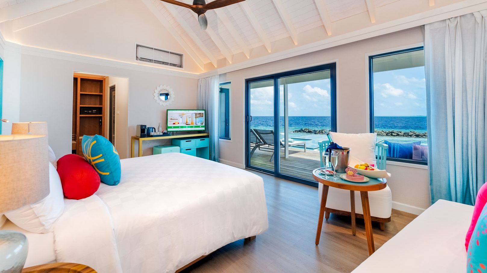 Honeymoon Sunset Water Villa with Pool at OBLU NATURE Helengeli by SENTIDO