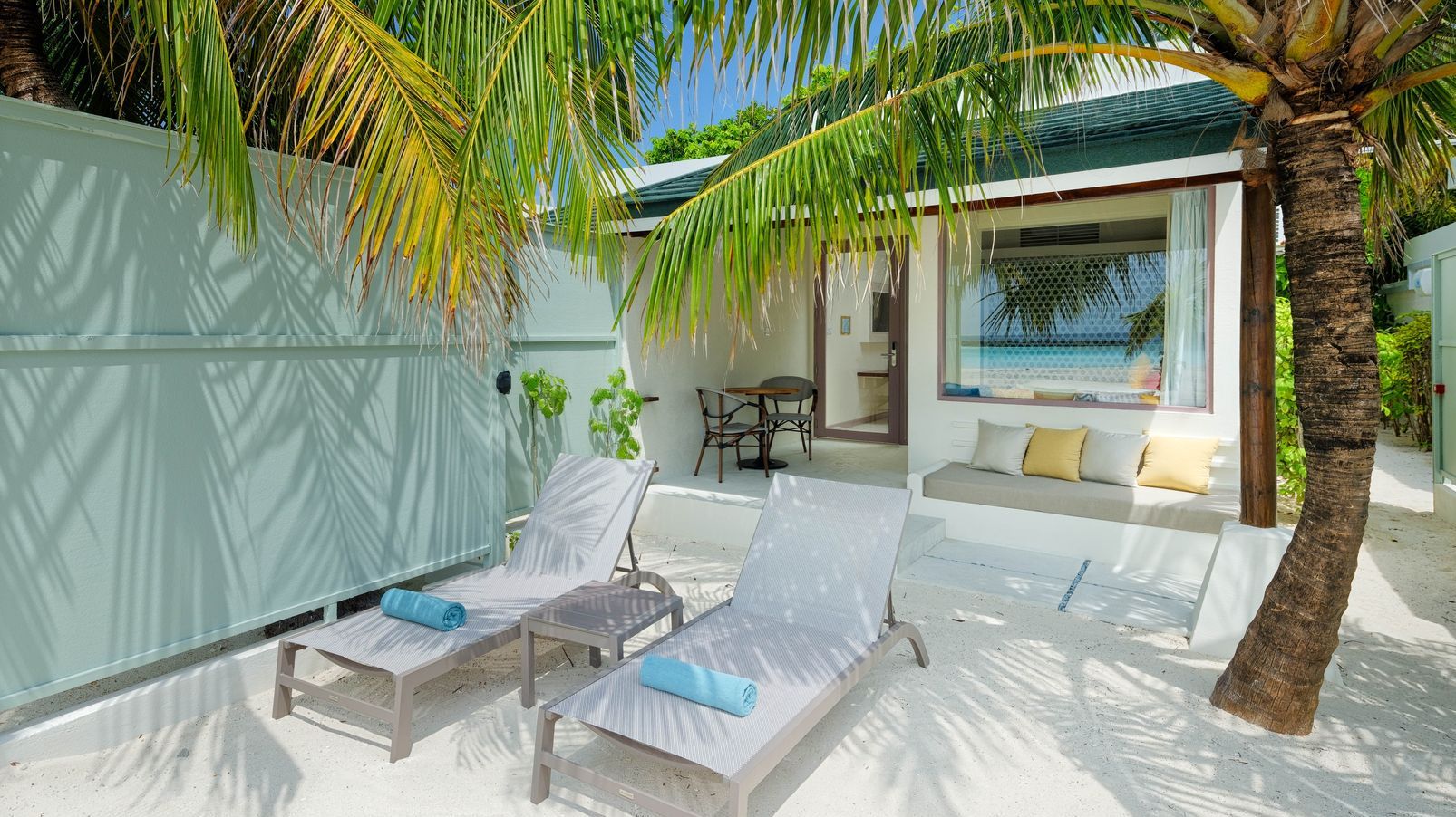 Deluxe Beach Villa at OBLU NATURE Helengeli by SENTIDO