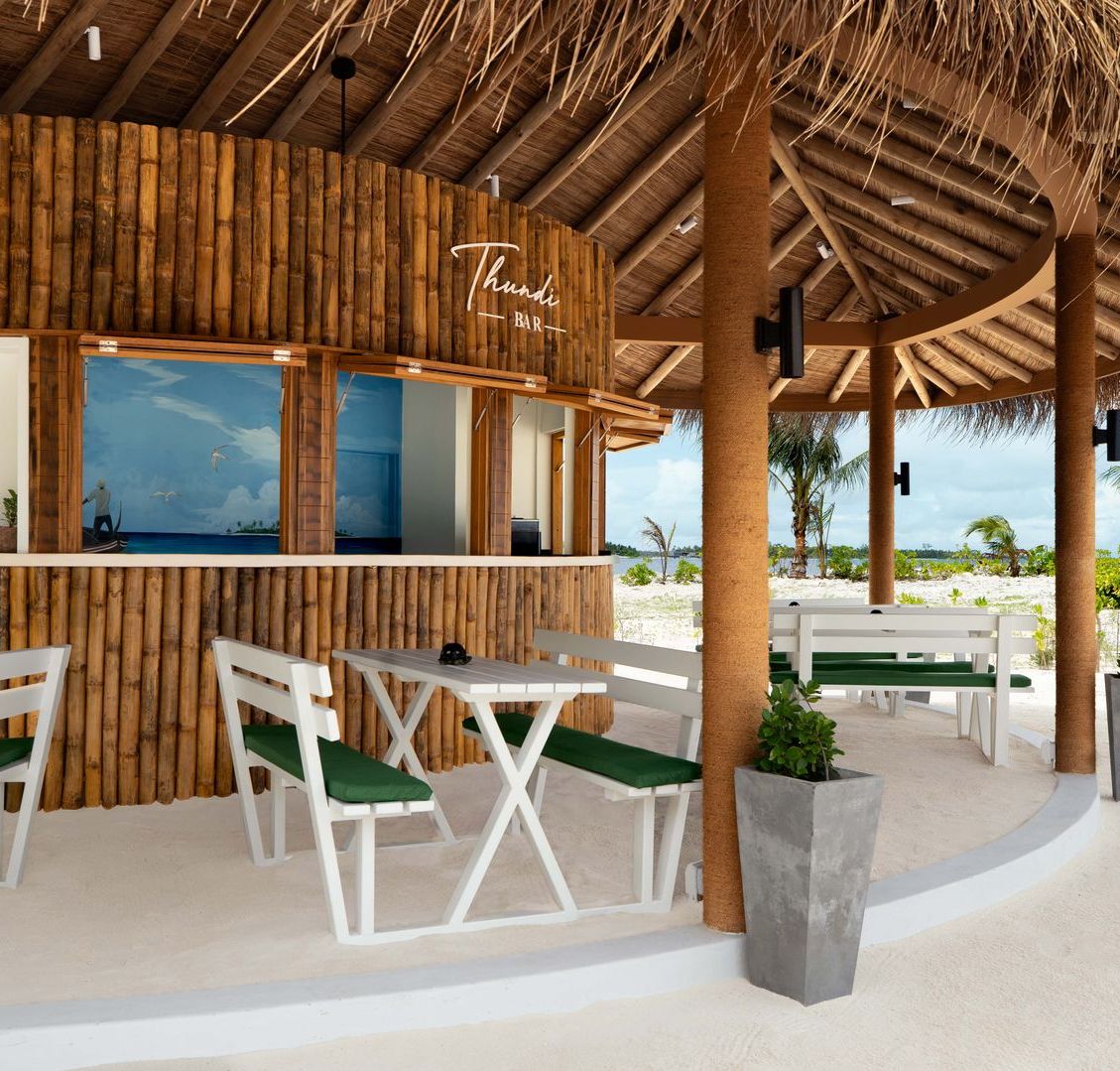 Thundi Beach Bar at OBLU NATURE Helengeli by SENTIDO